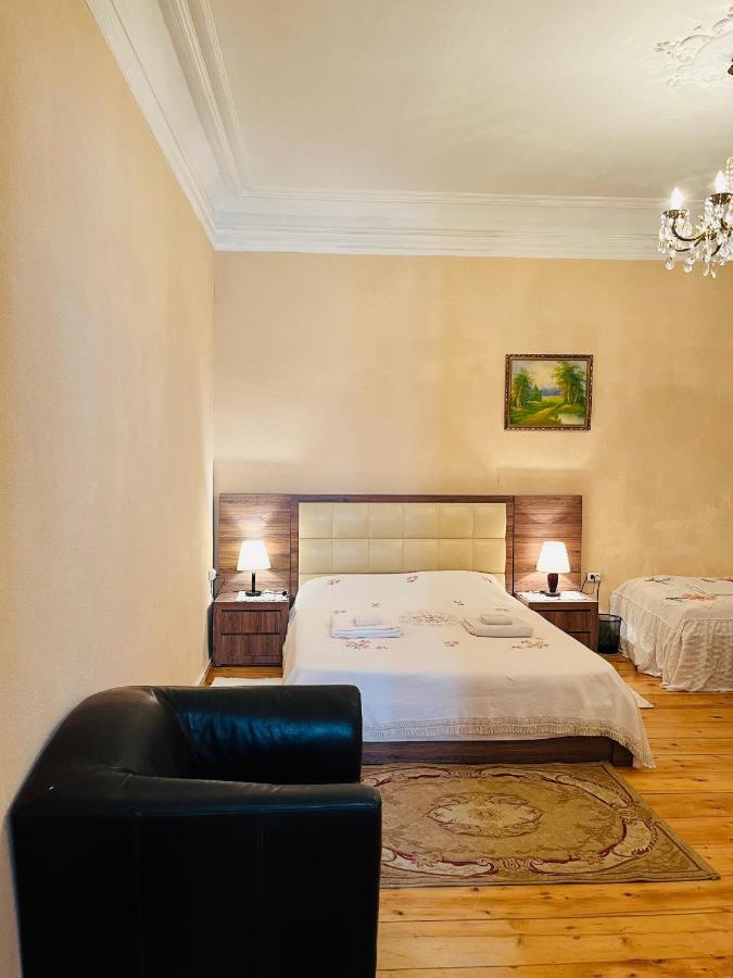 Apartment Taleri Tbilisi Bagian luar foto
